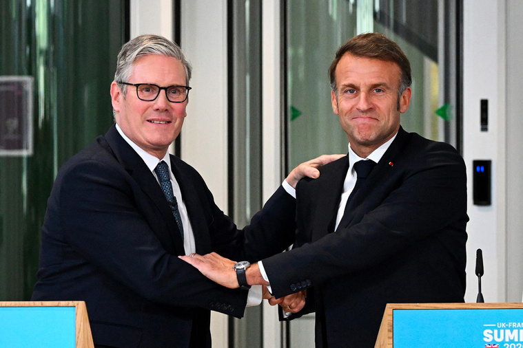 Leon Neal / POOL / AFP Leon Neal / POOL / AFP