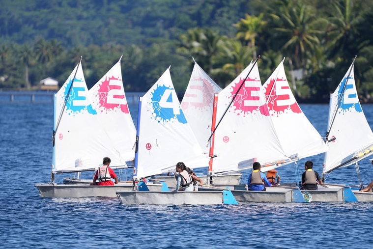 L’apprentissage de la voile et diverses activités à terre ont ponctué ces cinq semaines au motu Ovini de Papeari (Crédit : Kotaha/Saga Tahiti). L’apprentissage de la voile et diverses activités à terre ont ponctué ces cinq semaines au motu Ovini de Papeari (Crédit : Kotaha/Saga Tahiti).