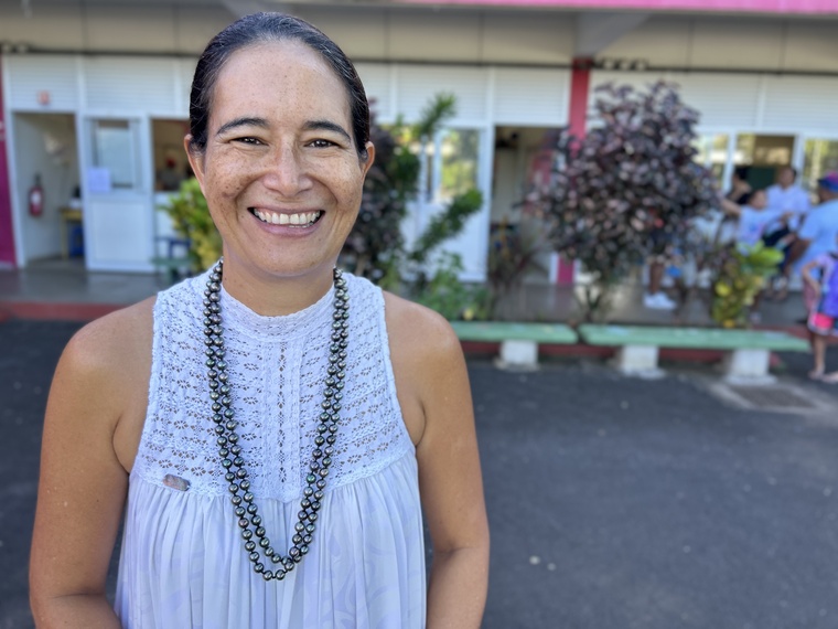 C'est aussi la première rentrée pour Vahineterai Duverne, nouvelle directrice de l'école élémentaire Pamatai. C'est aussi la première rentrée pour Vahineterai Duverne, nouvelle directrice de l'école élémentaire Pamatai.
