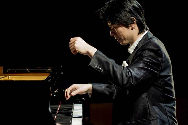 Le pianiste japonais Kotaro Fukuma au Fenua Le pianiste japonais Kotaro Fukuma au Fenua