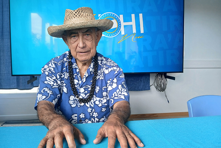 Pour Temaru, Valls est “un beau parleur”