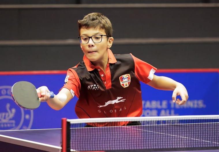 Vainqueur du premier Critérium samedi, Léo Sayegh a confirmé son remarquable résultat à Nouméa où il a décroché le premier podium tahitien aux Oceania espoirs.