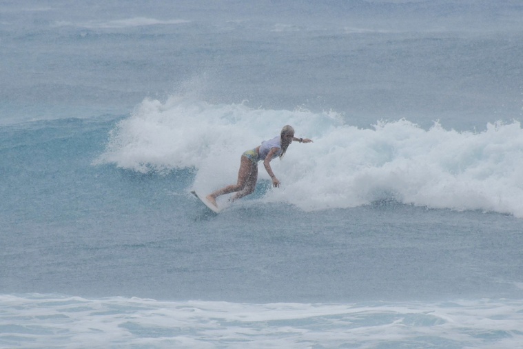 Raipoe Chapelier a affronté les éléments pour remporter le titre en juniors et en cadettes