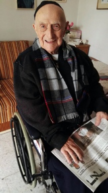 Un survivant de l'Holocauste déclaré le plus vieil homme vivant au monde