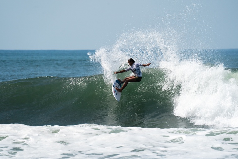 Kiara Goold finit 17e de la compétition. Kiara Goold finit 17e de la compétition.