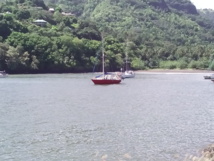 Première assistance pour la vedette "Tahiva" des sauveteurs en mer de Hiva Oa