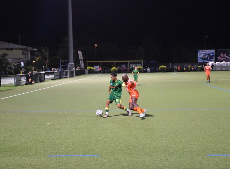 Le capitaine de Tefana et buteur du soir, Honoura Keanu Maraetefau, a su mener son équipe vers la victoire.