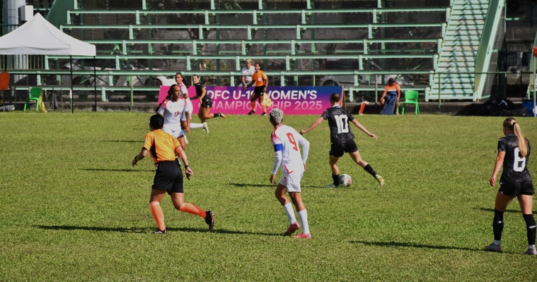 La numéro 10 Néozélandaise, Zoe Benson, joueuse du match, a illuminé cette rencontre de sa classe internationale.