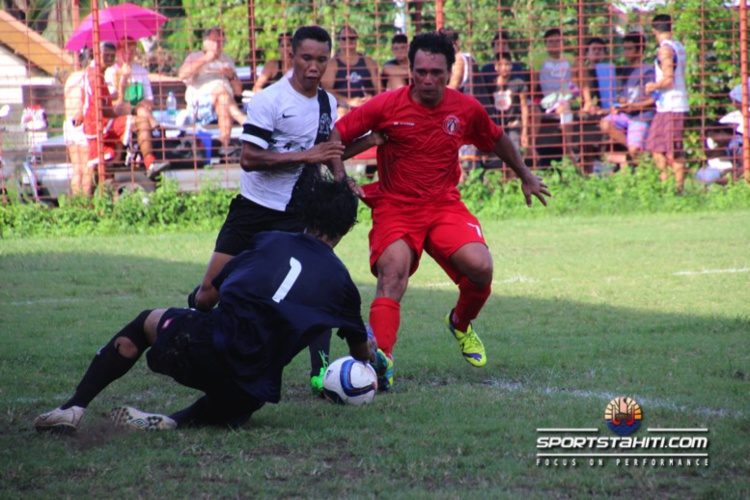Foot Ligue 2 : Arue passe devant l’Olympique de Mahina