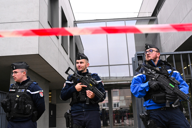 SEBASTIEN BOZON / AFP