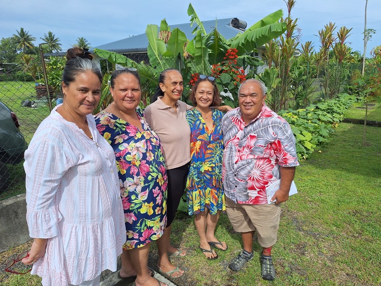 Une partie de l’équipe de la circonscription d’action sociale de Papara-Teva i Uta, à l’origine du projet.