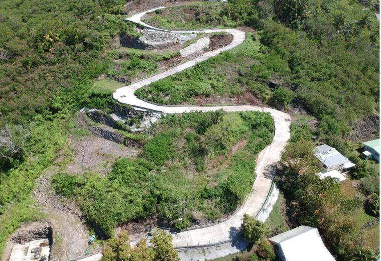 Le tribunal administratif annule pour “fausses déclarations” le permis de construire et de terrassement accordé à la société Manutea Lodge pour le lotissement du même nom comptant six lots sur les hauteurs de Piha'e'ina à Moorea ©Nicolas Bruno