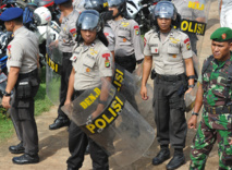 Des policiers indonésiens (photo d'illustration).
