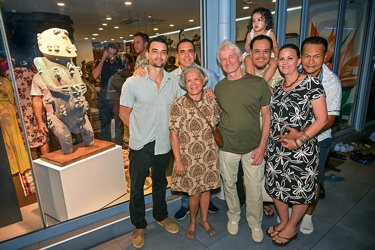 Kea Kua Art Gallery & Museum célèbre son premier anniversaire Kea Kua Art Gallery & Museum célèbre son premier anniversaire