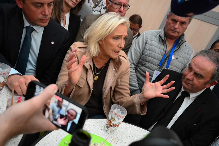 JEAN-PHILIPPE KSIAZEK / AFP