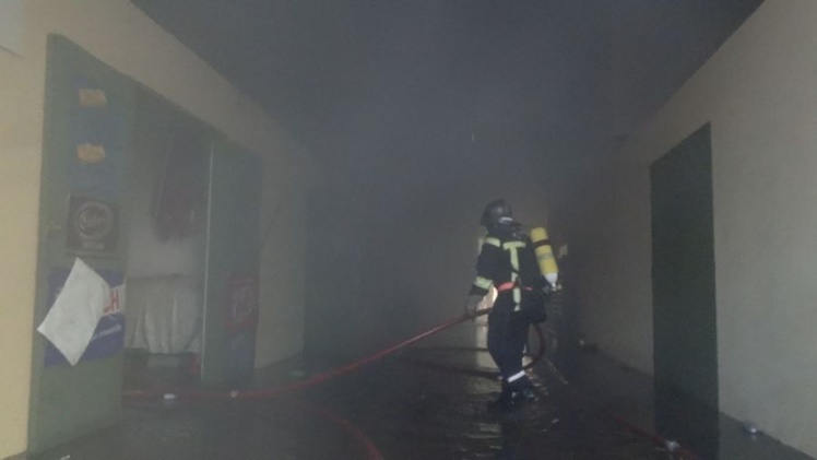Le magasin Pierrot ravagé par un incendie à Uturoa
