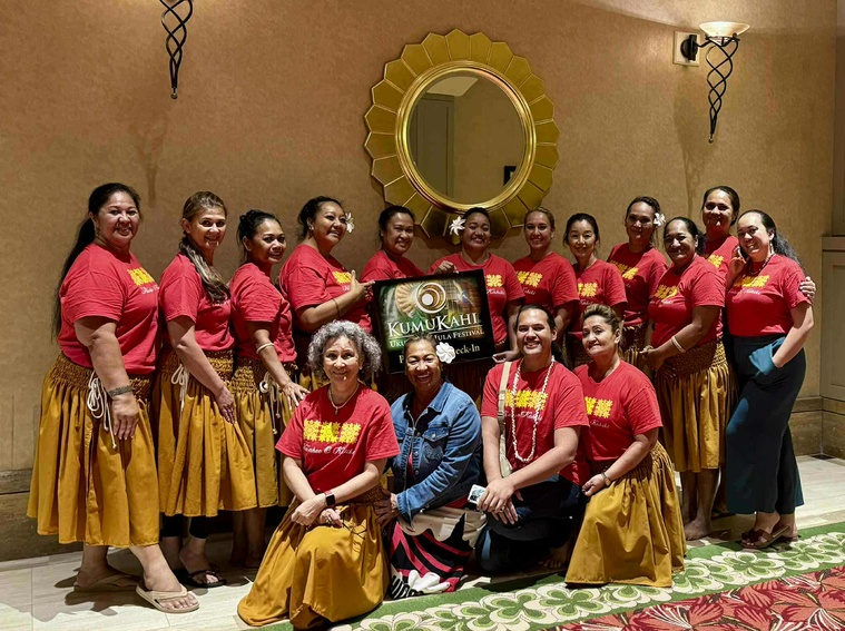 Les artistes ont fait forte impression lors de leurs quatre prestations sur la scène du Kumukahi 2025, à Las Vegas (Crédit : DR).