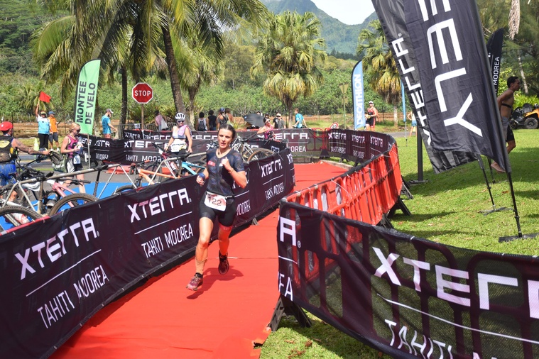 Photo 10 : Anna Carmé remporte le Taho’e Challenge chez les femmes. Photo 10 : Anna Carmé remporte le Taho’e Challenge chez les femmes.