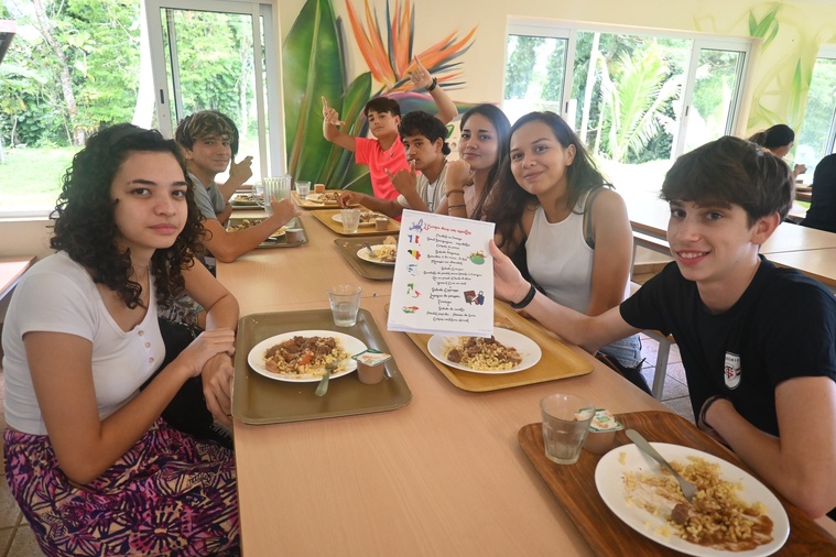 Une semaine d’ouverture sur le monde au lycée agricole de Opunohu Une semaine d’ouverture sur le monde au lycée agricole de Opunohu