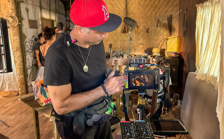 La série Oro devrait être diffusée sur France Télévisions en 2026.