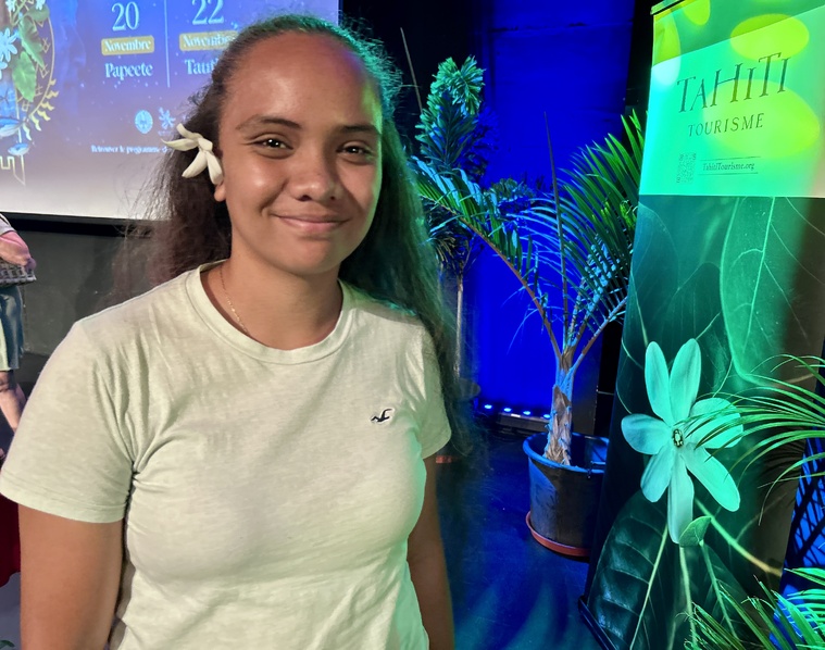 Maëlys Teraiarue a créé le logo de Matari'i i ni'a 2025. Maëlys Teraiarue a créé le logo de Matari'i i ni'a 2025.