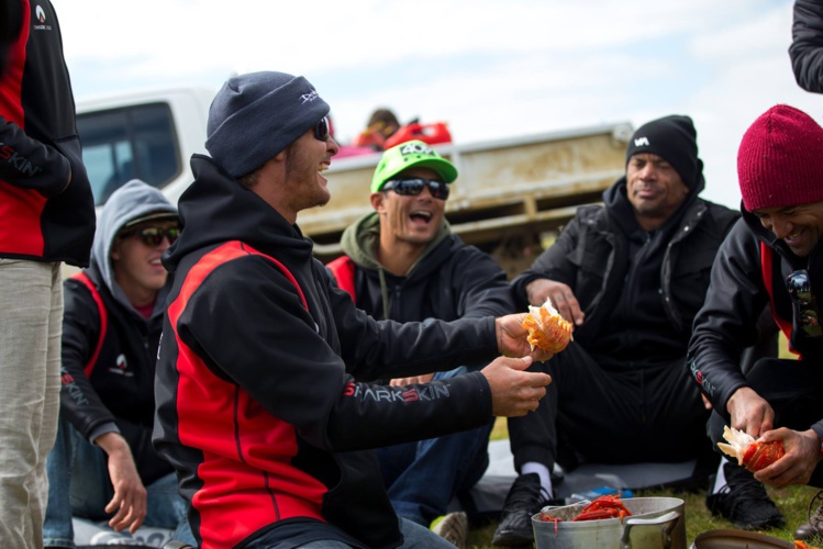 Les watermen ont partagé des moments uniques © Scott Sinton