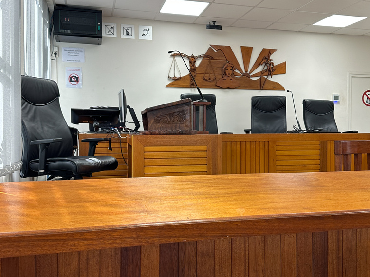 Le permis de construire du Centre commercial Maharepa à régulariser Le permis de construire du Centre commercial Maharepa à régulariser