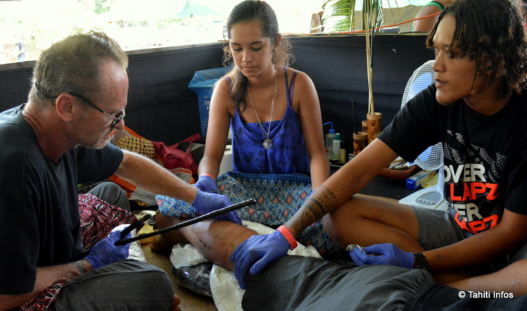 Lovisa Tattoo de Moorea Lovisa Tattoo de Moorea