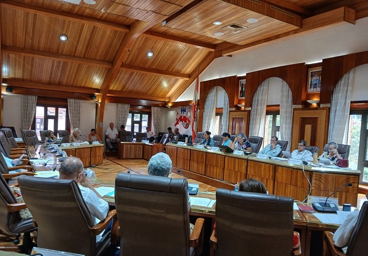 Le Cesec se déchire sur le “Tama'a maitai” Le Cesec se déchire sur le “Tama'a maitai”