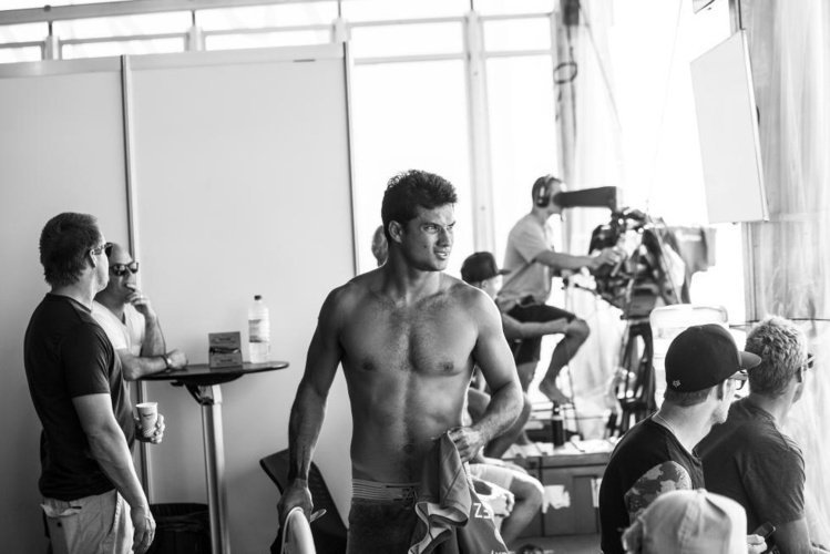 Michel Bourez a été dans le Top 5 mondial en 2014 Michel Bourez a été dans le Top 5 mondial en 2014