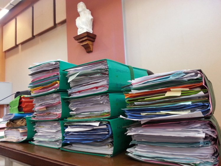 L'épais dossier de concussion ne vise qu'une équipe sur les cinq qui tournent à l'aéroport de Tahiti. L'épais dossier de concussion ne vise qu'une équipe sur les cinq qui tournent à l'aéroport de Tahiti.