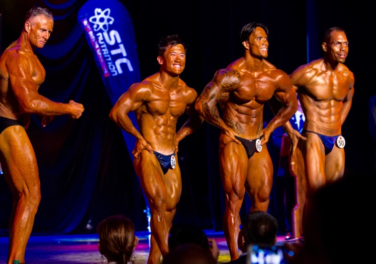 Tauhiro Yip (69), Cédric (34) Roberto Cowan est à gauche © Tahiti-Fit.com Tauhiro Yip (69), Cédric (34) Roberto Cowan est à gauche © Tahiti-Fit.com