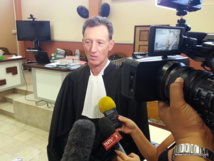 Magouilles à l'aéroport de Tahiti : l'interdiction d'exercer requise contre quatre des treize douaniers (Màj) Magouilles à l'aéroport de Tahiti : l'interdiction d'exercer requise contre quatre des treize douaniers (Màj)