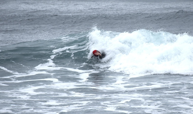 Le Hawaiien Conrad Morgan a tenté des figures incroyables.