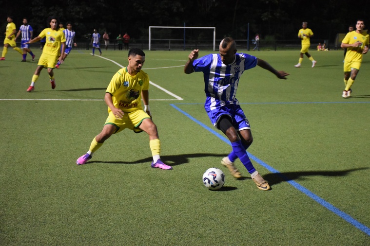 Les Jeunes Tahitiens n’ont pas trouvé les solutions pour se sortir du pressing des jaune et vert. Les Jeunes Tahitiens n’ont pas trouvé les solutions pour se sortir du pressing des jaune et vert.