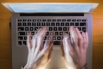 Un mail traverse deux fois l'Atlantique pour sauver une Chinoise suicidaire Un mail traverse deux fois l'Atlantique pour sauver une Chinoise suicidaire