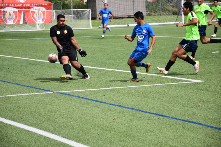 Mira a maitrisé son match pour rester dans le top 5 et se qualifier pour les play-offs. Mira a maitrisé son match pour rester dans le top 5 et se qualifier pour les play-offs.