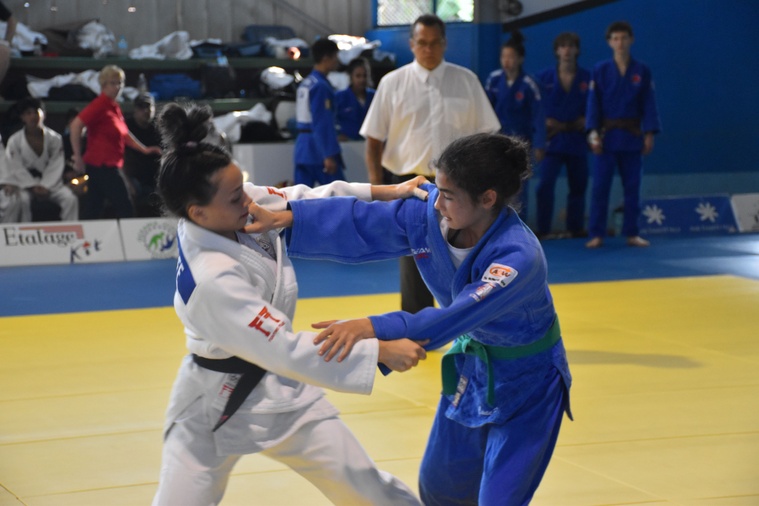 Ambre Popoff a remporté sa catégorie >49Kg. Ambre Popoff a remporté sa catégorie >49Kg.