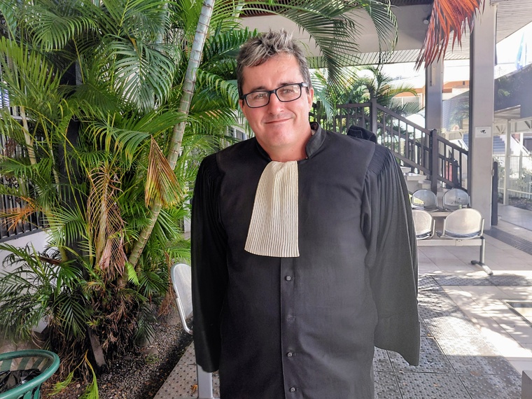 Des enseignants demandent leur reconduction Des enseignants demandent leur reconduction