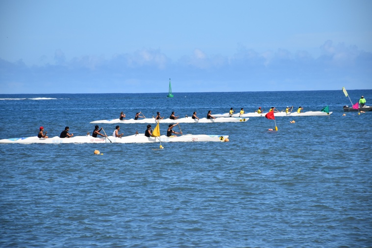 Les courses de sprint se sont enchaînées toute la semaine en V6 et V1. Les courses de sprint se sont enchaînées toute la semaine en V6 et V1.