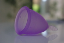 Une femme utilise et jette en moyenne 11.000 tampons ou serviettes dans sa vie Une femme utilise et jette en moyenne 11.000 tampons ou serviettes dans sa vie