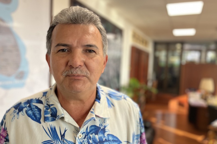 Une amende pour René Temaharo