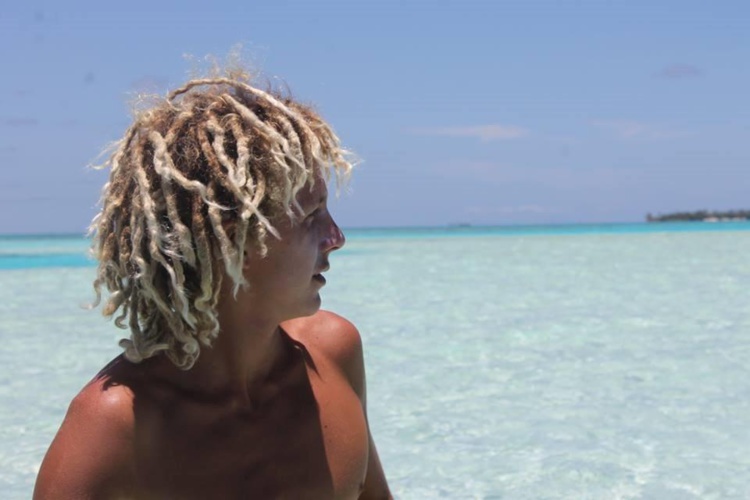 Théo, le "rasta blond" de Moorea Théo, le "rasta blond" de Moorea
