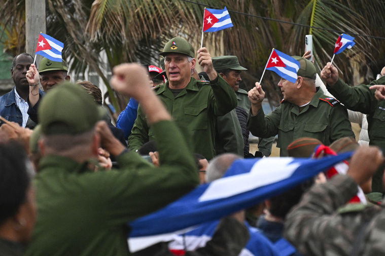 YAMIL LAGE / POOL / AFP