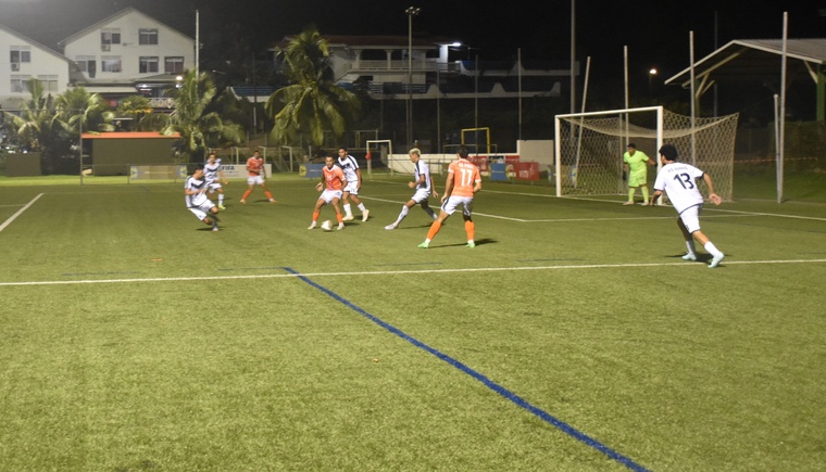 Sandro Manu Tau a inscrit un doublé vendredi soir contre Vénus. Sandro Manu Tau a inscrit un doublé vendredi soir contre Vénus.