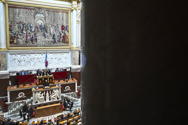 JULIEN DE ROSA / AFP