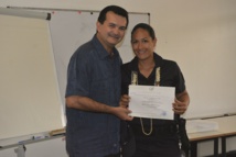 14 mutoi sortent des bancs de l'école