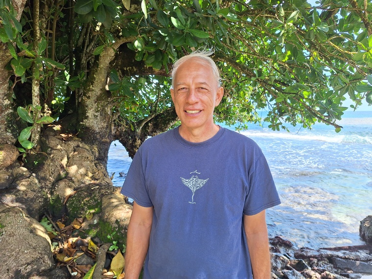 Keitapu Maamaatuaiahutapu, tête de liste de Ia Hura te mana à Taiarapu-Est et à Afaahiti-Taravao (Crédit : Anne-Charlotte Lehartel).