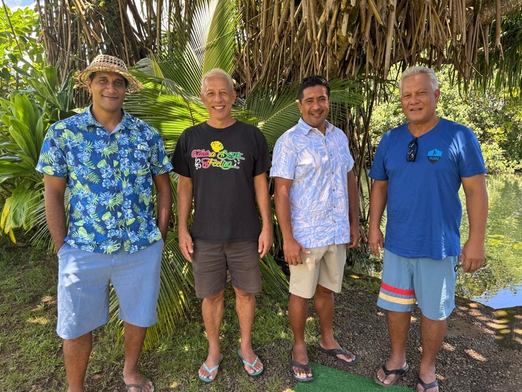 Keitapu Maamaatuaiahutapu est soutenu à Pueu par Hérold Atani, à Faaone par Kévin Maopi et à Tautira par Vehiarii Taerea (Crédit : Ia Hura te mana). Keitapu Maamaatuaiahutapu est soutenu à Pueu par Hérold Atani, à Faaone par Kévin Maopi et à Tautira par Vehiarii Taerea (Crédit : Ia Hura te mana).