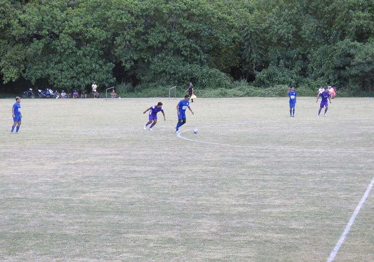 Foot - Championnat de Moorea - Tiare Tahiti à 5 points du leader Tohiea Foot - Championnat de Moorea - Tiare Tahiti à 5 points du leader Tohiea